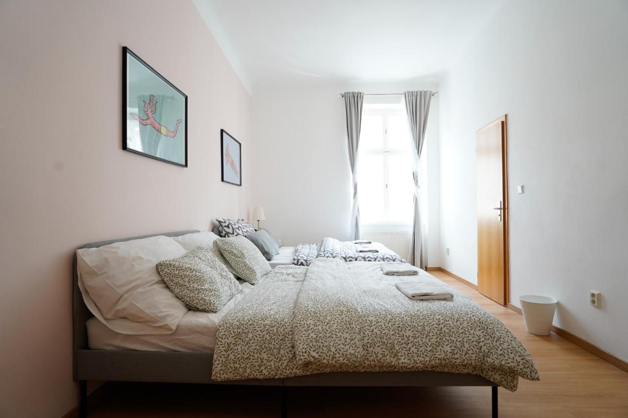 The Dante Prague - Family And Friends Apartments Εξωτερικό φωτογραφία