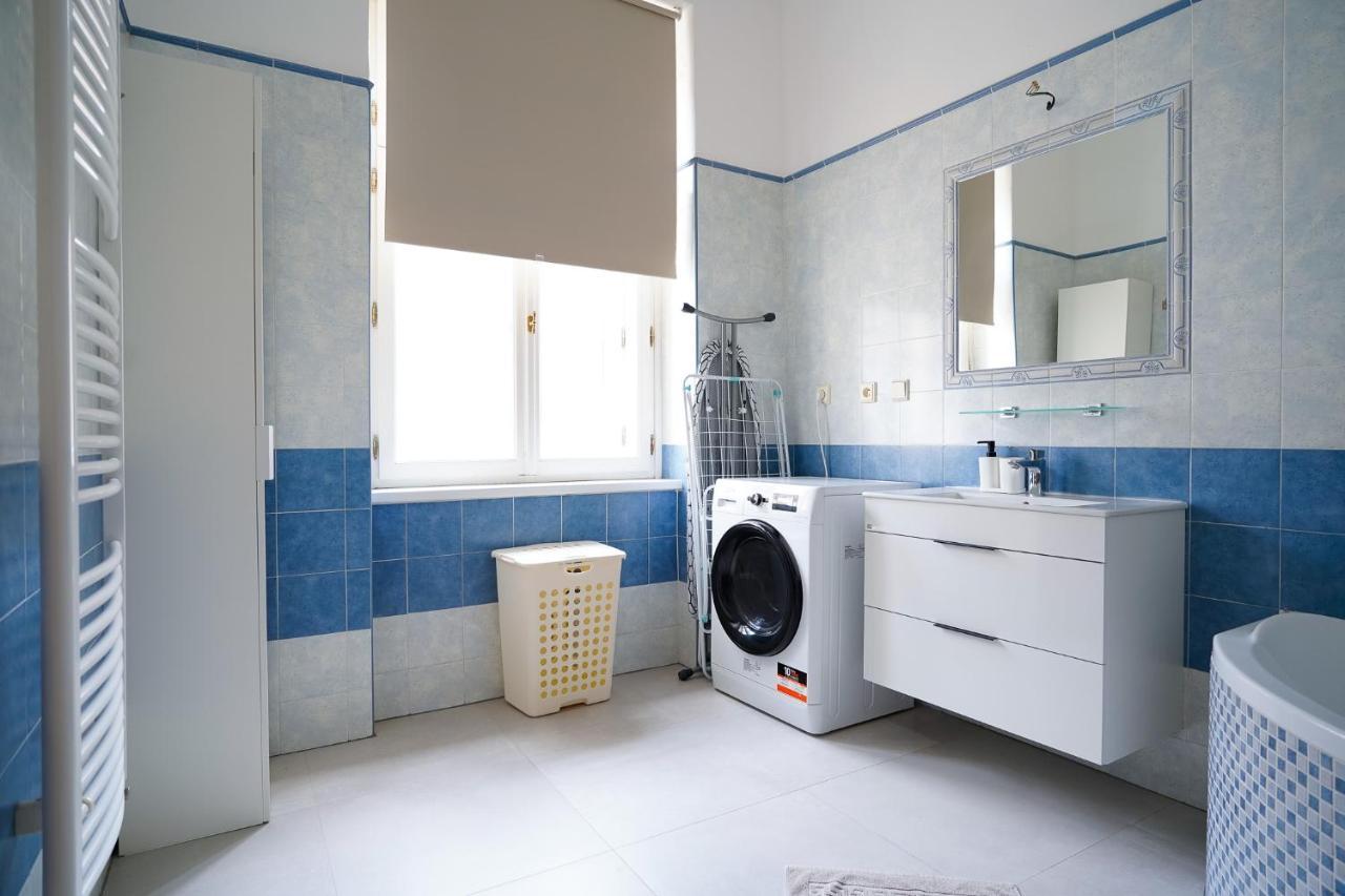 The Dante Prague - Family And Friends Apartments Εξωτερικό φωτογραφία