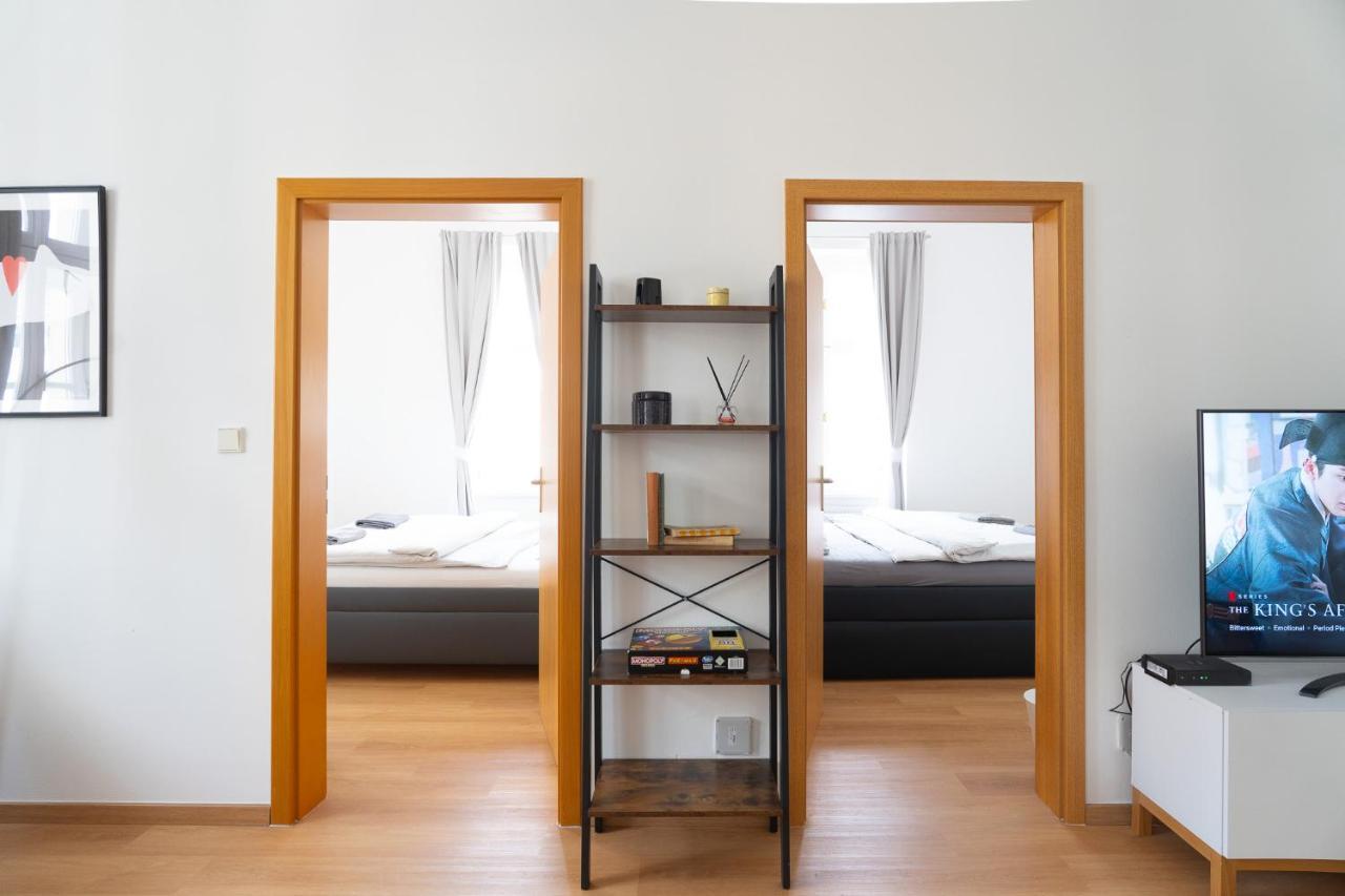 The Dante Prague - Family And Friends Apartments Εξωτερικό φωτογραφία